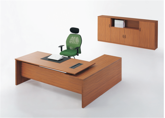 LA013班臺(tái)系列經(jīng)理臺(tái)